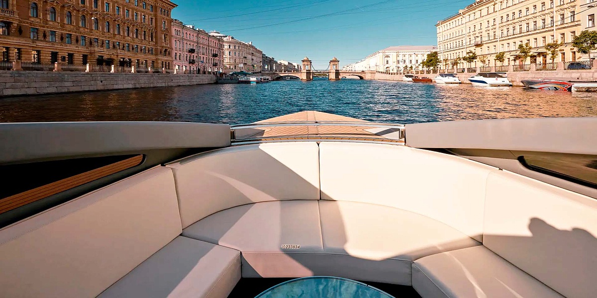 Аренда яхты Бангкок в Санкт-Петербурге